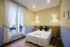 Habitación individual con cama de matrimonio para poder visitar el jazzaldi